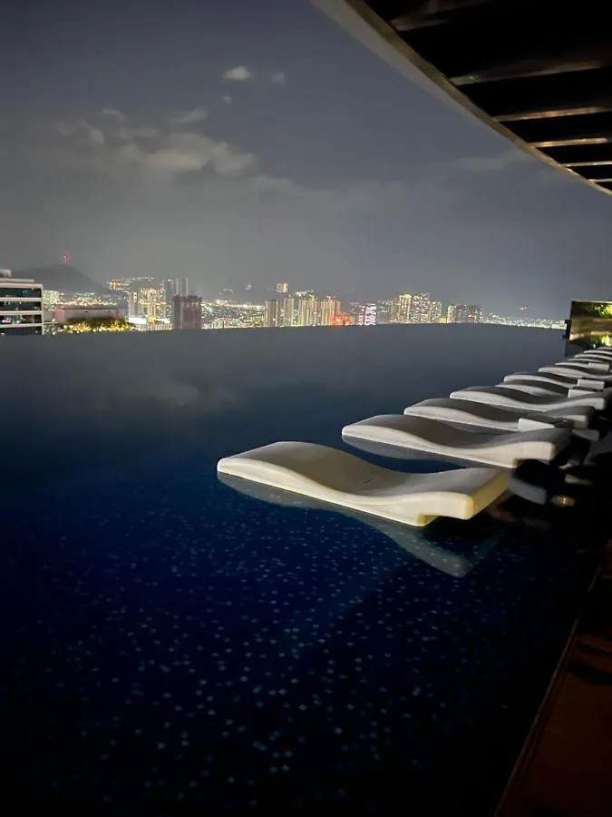 Luxury Suites At Eaton Klcc Kuala Lumpur 0*,